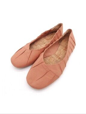 Korks Palmer Ballet Flat (Size 6 1/2 M)
